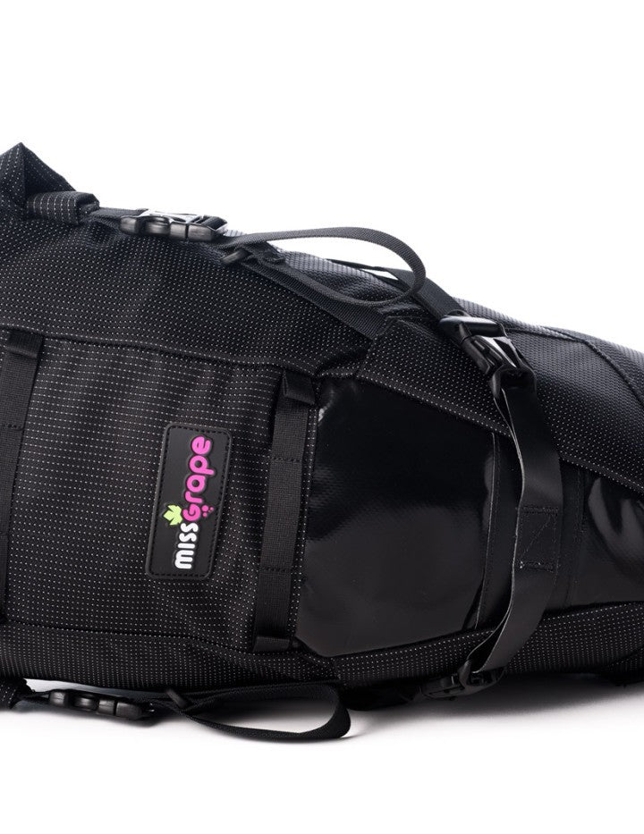 Miss Grape Cluster borsa sottosella per bicicletta nero