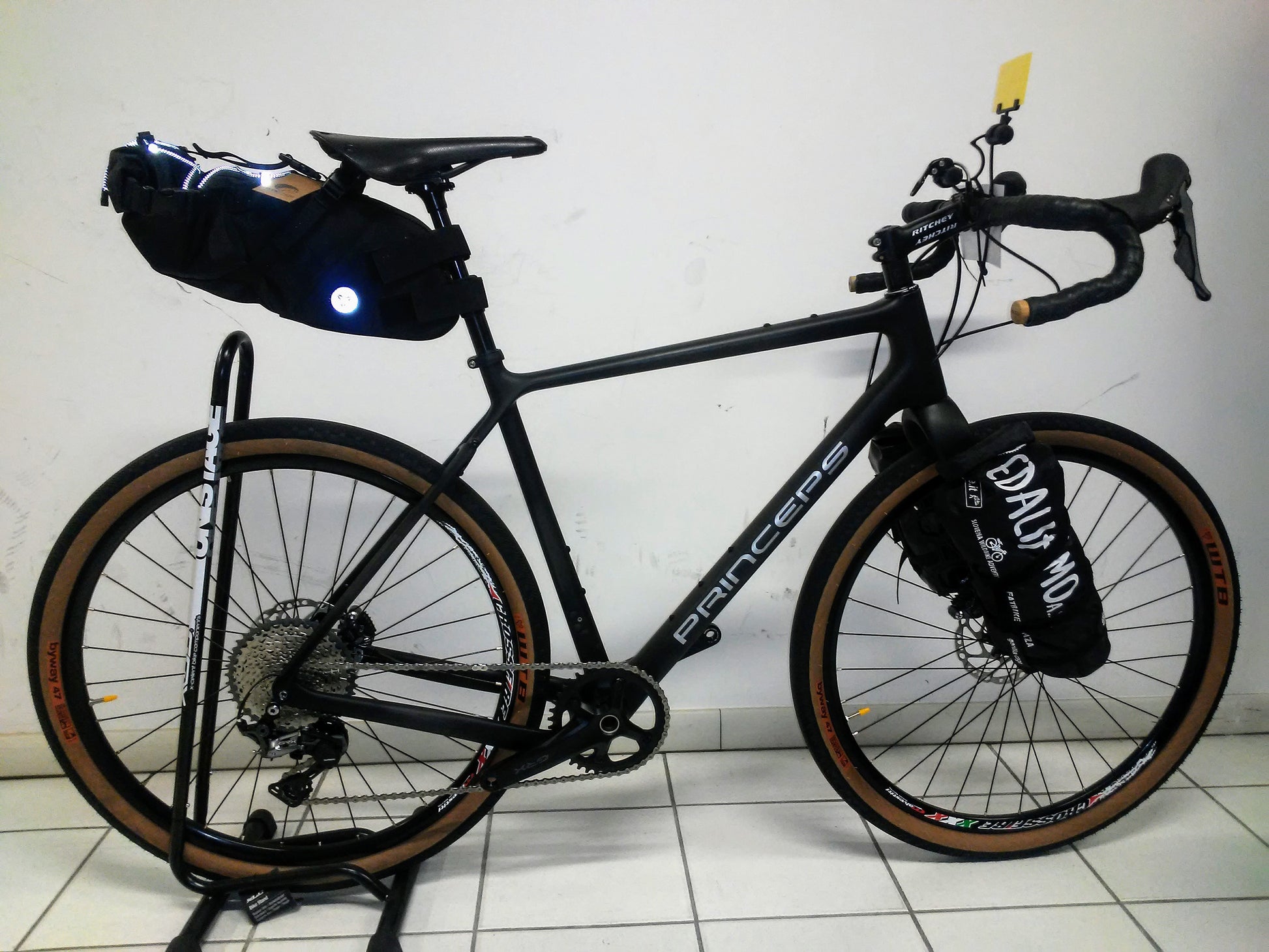 Princeps Bicicletta Gravel in carbonio