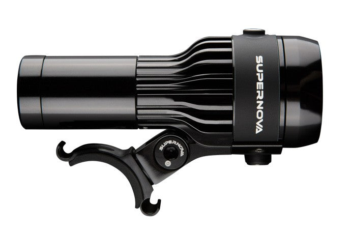 Supernova Airstream 2 fanale anteriore a batteria nero